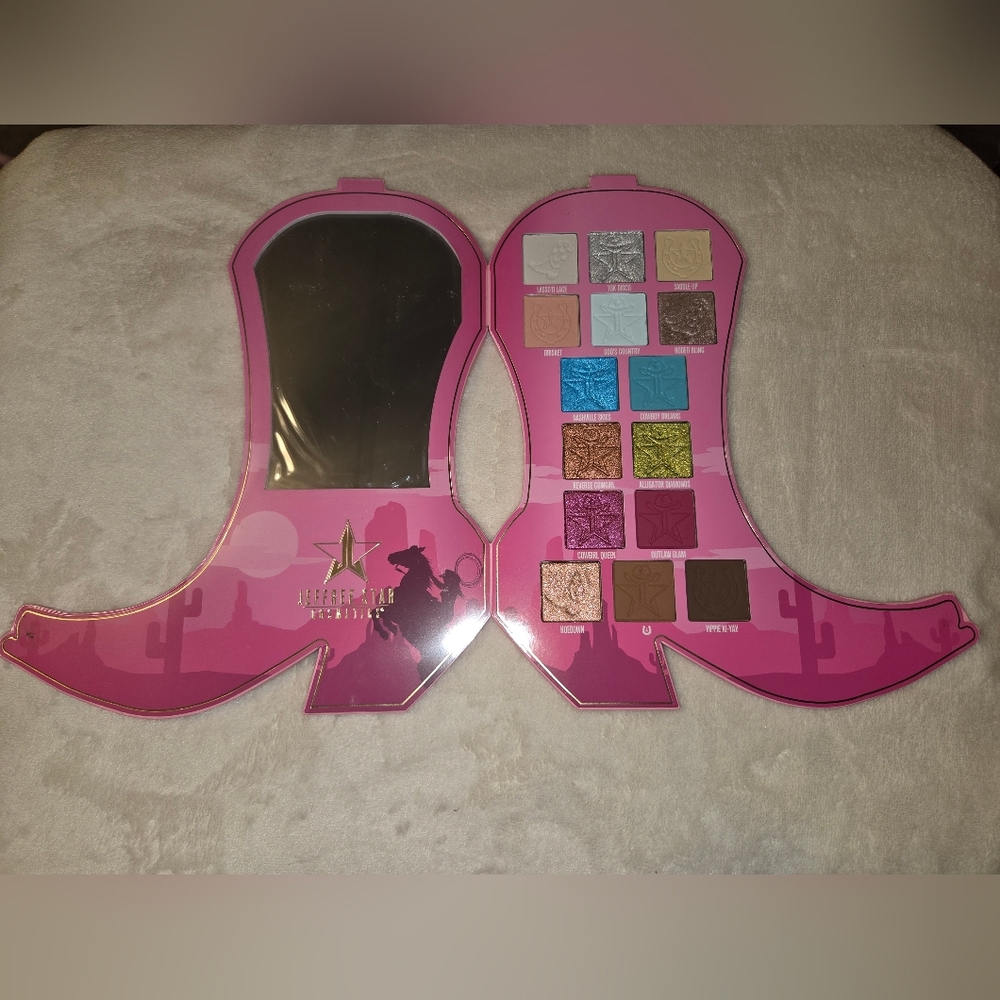 Jeffree Star Cosmetics Cowgirl Queen Artistry Palette. - Picture 8 of 10